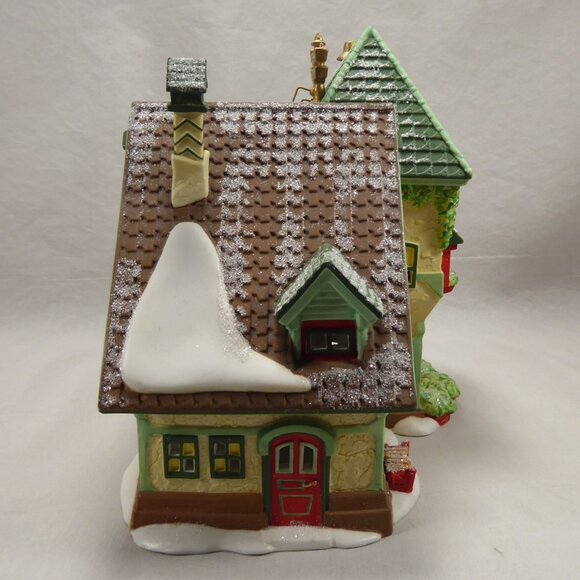 Dept 56 The Glacier Gazette North Pole Series Christmas Village House 1997 - Picture 5 of 11